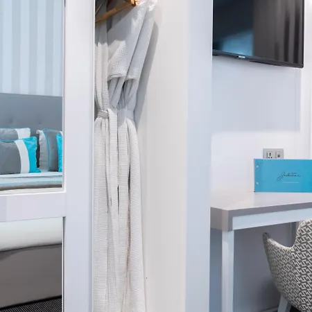 Juliani - Boutique Hotel