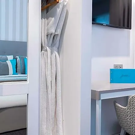 Hotel Juliani - Boutique Saint Julian's
