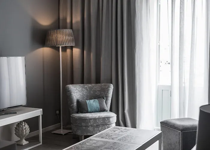 Juliani - Boutique Saint Julian's