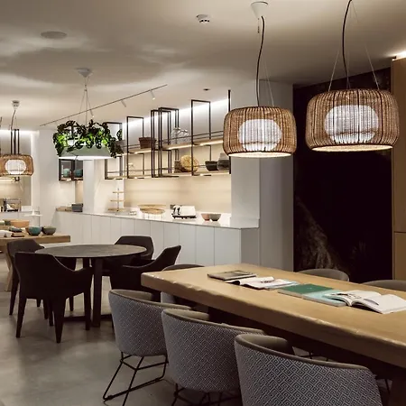Juliani - Boutique Szálloda San Ġiljan